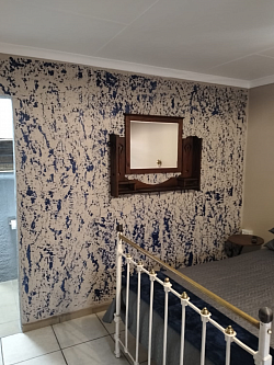 Double Bed, En-Suite Bathroom